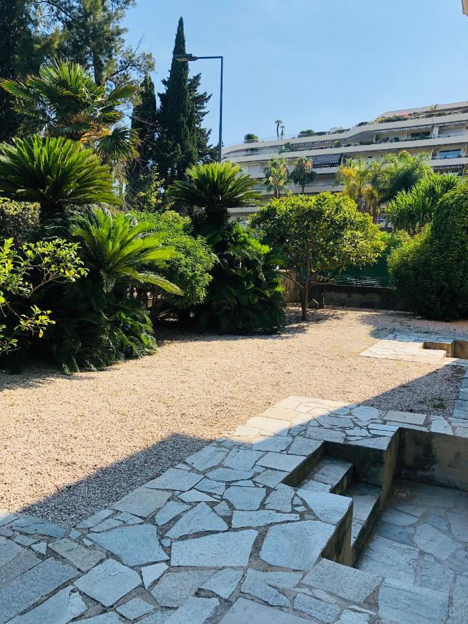 Studio Cosy Au Centre De Cannes Exterior foto
